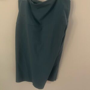 Nike Teal yoga shorts